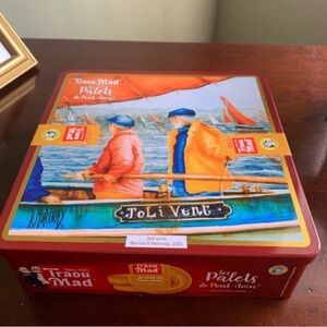 French Metal Tin with Lid